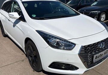 Hyundai i40 103.377 km 12.880 &euro; Schwetzingen 68723