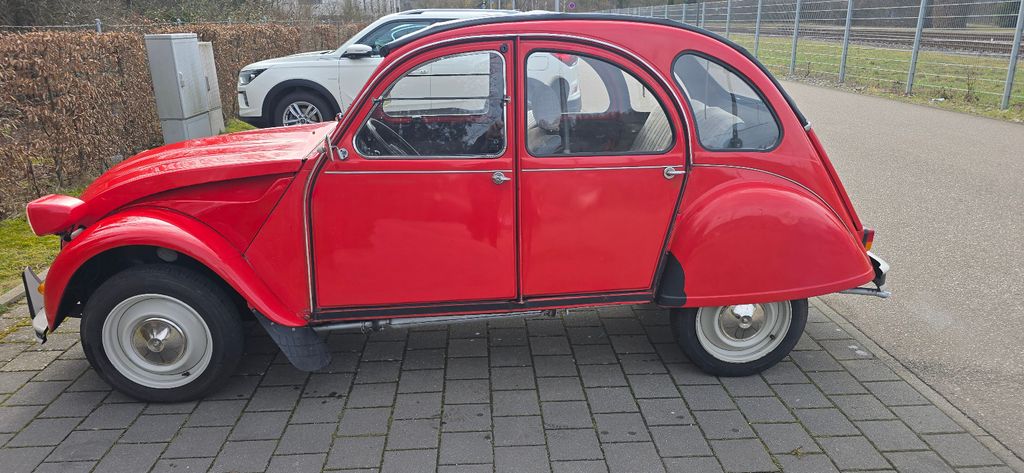 Citroen 2 CV 15.653 km 7.999 &euro; Pforzheim 75180