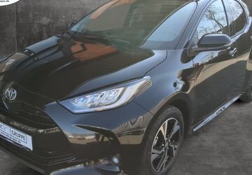 Toyota Yaris 5.031 km 24.990 &euro; Chemnitz 09119