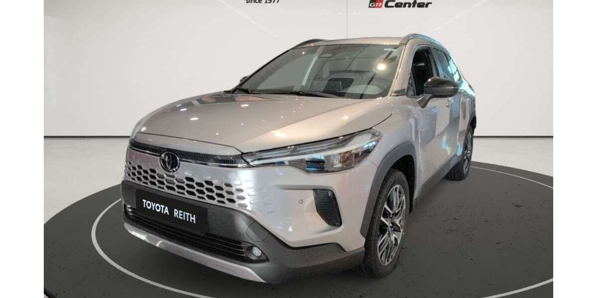 Toyota Corolla Cross 1.425 km 39.910 &euro; Pfaffenhofen 85276