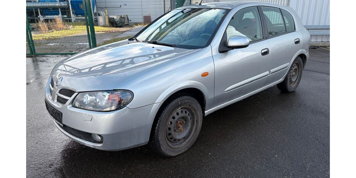 Nissan Almera 266.431 km 990 &euro; Drei Gleichen OT Günthersleben 99869
