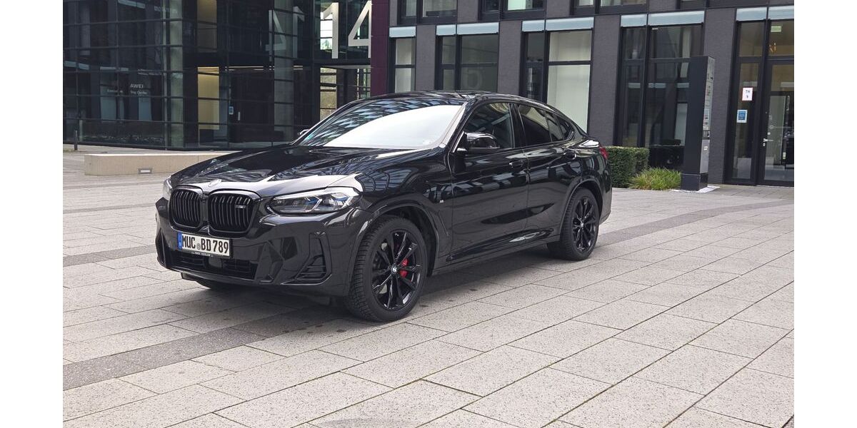 BMW X4 M40 124.000 km 46.000 &euro; München 80636