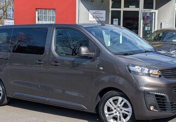 Opel Vivaro 60.000 km 25.200 &euro; Wetzlar 35578