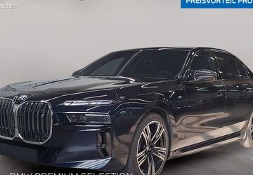 BMW i7 4.533 km 111.495 &euro; München 80939