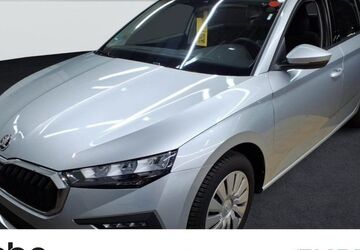 Skoda Scala 23.792 km 19.930 &euro; Tübingen 72072