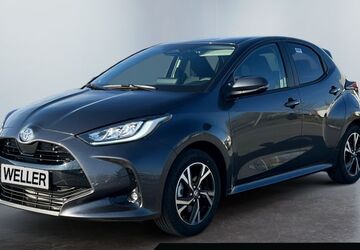 Toyota Yaris 2.500 km 26.490 &euro; Hamm 59067