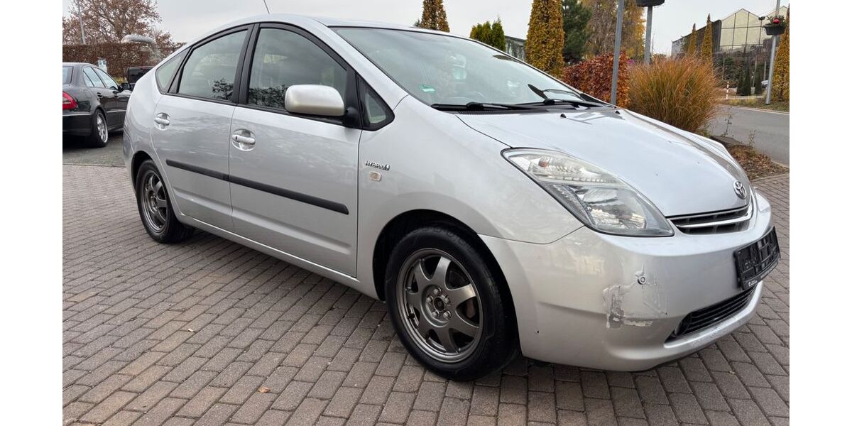 Toyota Prius 163.500 km 4.900 &euro; Erfurt 99085