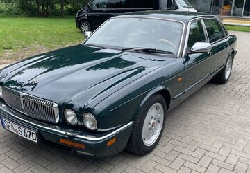 Jaguar Daimler 204.536 km 9.500 &euro; Bad Fallingbostel 29683
