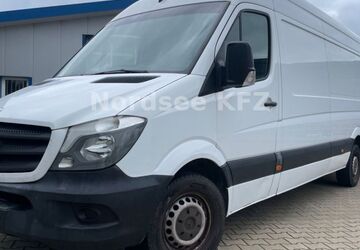 Mercedes-Benz Sprinter 227.000 km 12.690 &euro; Esens 26427
