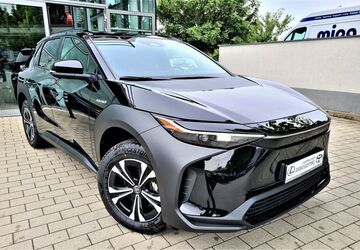 Toyota bZ4X 5.500 km 30.980 &euro; Stadtbergen 86391