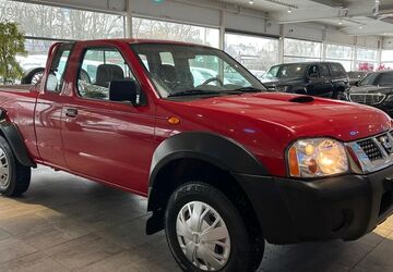 Nissan NP 300 120.000 km 9.800 &euro; Datteln 45711