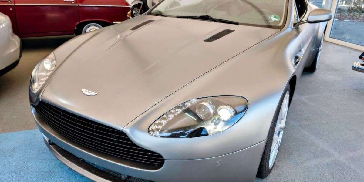 Aston Martin V8 66.100 km 54.500 &euro; Rotenburg 27356