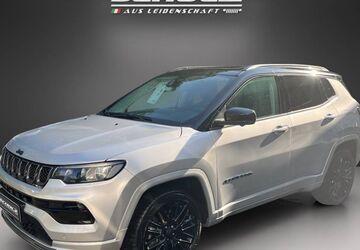 Jeep Compass 19.118 km 31.990 &euro; Bautzen 02625