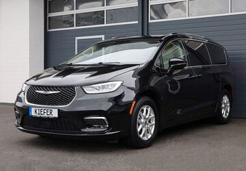 Chrysler Pacifica 111.376 km 25.950 &euro; Rennerod 56477