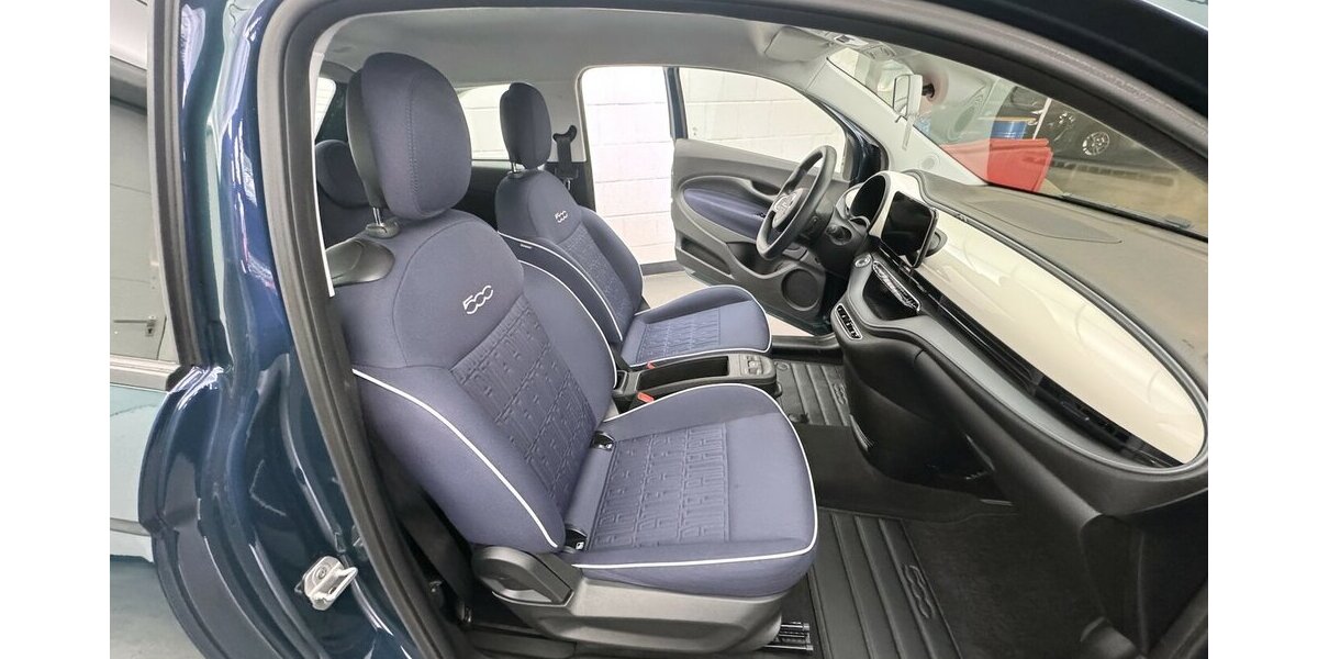 Fiat 500e Action 1. Hand Carplay 12.500 km 14.820 &euro; Lich 35423