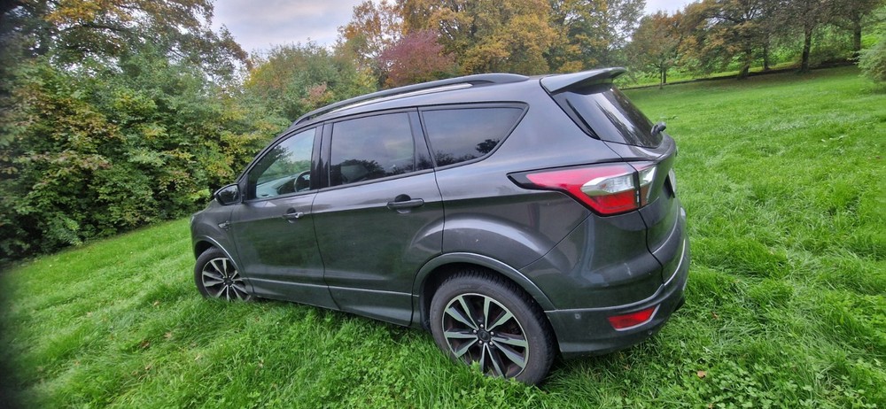 Ford Kuga 111.500 km 17.000 &euro; Steinheim an der Murr 71711
