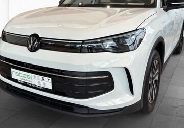 VW Tiguan 2.222 km 46.840 &euro; Zell u.A. 73119