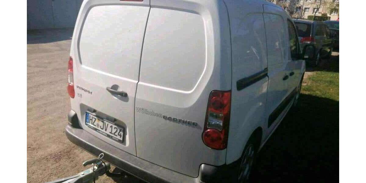 Peugeot Partner 160.000 km 3.999 &euro; Neudorf (Harzgerode) 06493