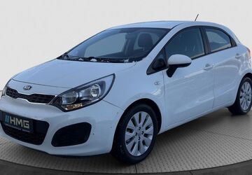 Kia Rio 86.000 km 6.900 &euro; Büdingen-Düdelsheim 63654