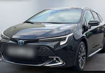 Toyota Corolla 14.664 km 28.370 &euro; Helgoland 27498