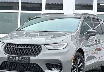 Chrysler Pacifica 61.220 km 33.900 &euro; Garbsen 30827