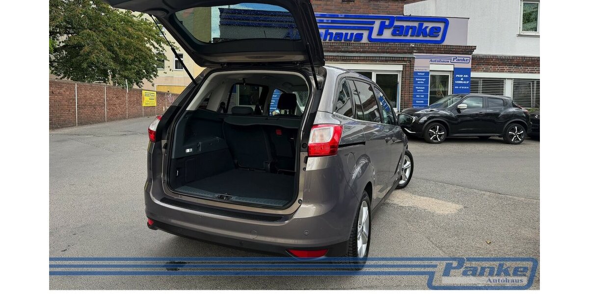 Ford Grand C-Max Champions Edition*SHZ*PDCv+h* 176.659 km 5.280 &euro; Berlin 13187