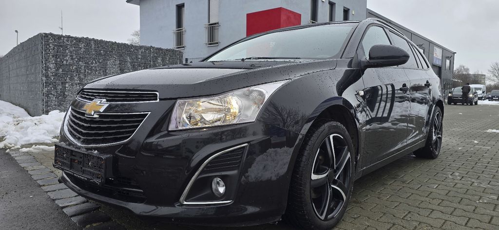 Chevrolet Cruze 143.000 km 2.990 &euro; Augsburg 86167