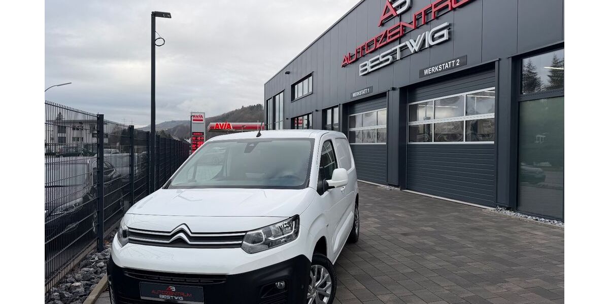 Citroen Berlingo 83.000 km 11.995 &euro; Bestwig-Nuttlar 59909