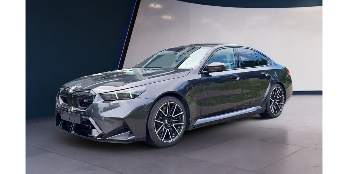 BMW M5 4.162 km 127.990 &euro; Trostberg 83308