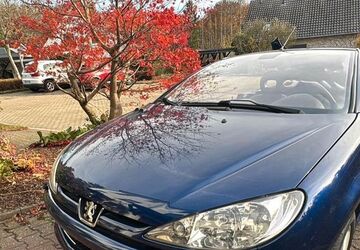 Peugeot 206 65.000 km 1.700 &euro; Essen 45327
