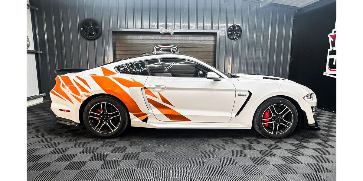 Ford Mustang 32.100 km 41.999 &euro; Bochum 44809