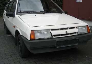 Lada Samara 71.831 km 2.299 &euro; Werl 59457