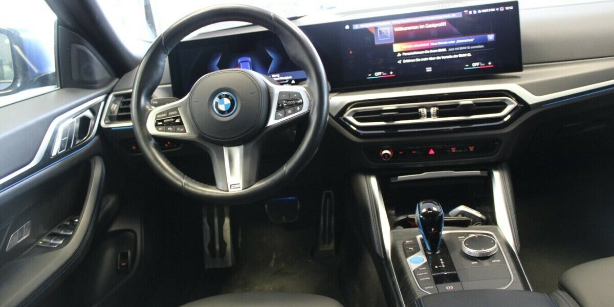 BMW i4 eDrive40 Gran Coupe - M Sport - 66.550 km 37.980 &euro; Euskirchen 53881