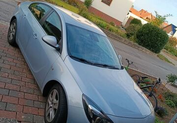 Opel Insignia 100.100 km 9.900 &euro; Hoheneggelsen 31185