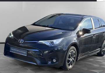Toyota Avensis 84.400 km 16.900 &euro; Neubrandenburg 17034