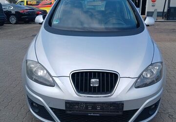 Seat Altea 208.000 km 2.400 &euro; Karlsruhe 76185