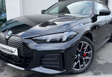 BMW i4 26.709 km 49.990 &euro; Essen 45134