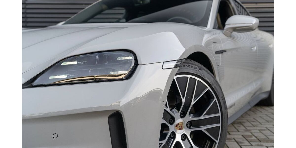 Porsche Taycan 18.900 km 99.900 &euro; Moers 47441