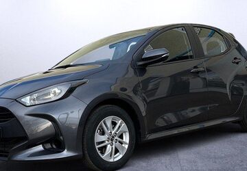 Mazda 2 Hybrid 18.000 km 18.491 &euro; Durach 87471