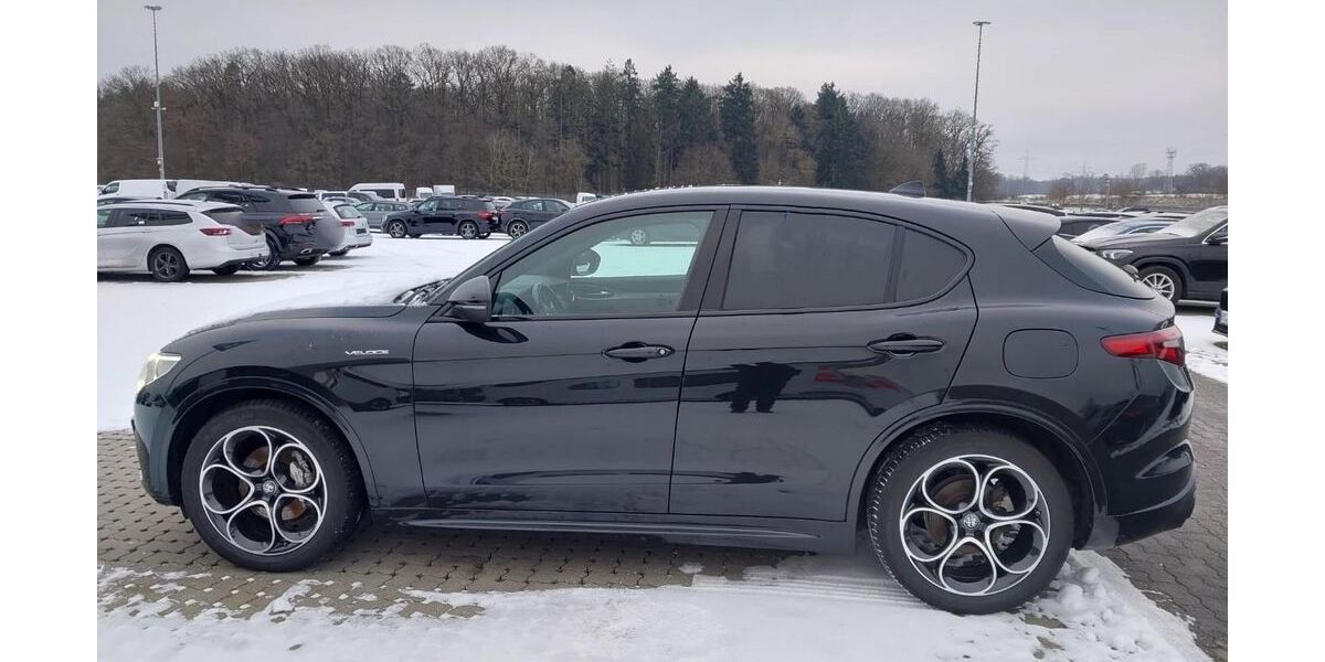 Alfa Romeo Stelvio 111.592 km 27.780 &euro; Ingelheim 55218
