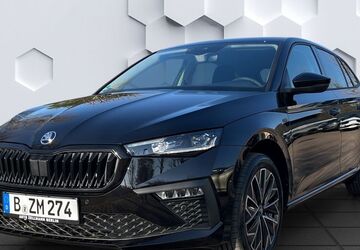 Skoda Scala 4.500 km 28.967 &euro; Berlin 12524