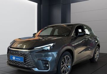 Lexus LBX 10.944 km 37.340 &euro; Karlsruhe 76227