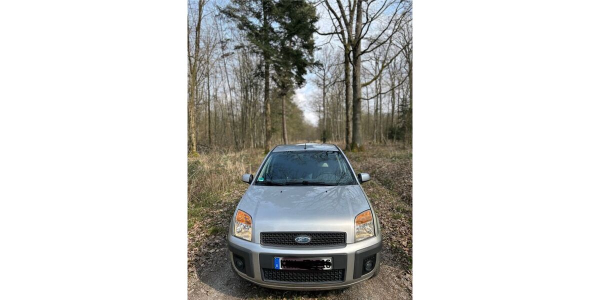 Ford Fusion 134.000 km 3.440 &euro; Künzelsau 74653