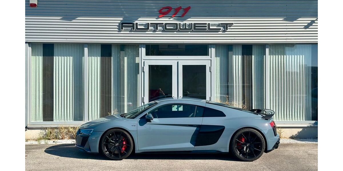 Audi R8 39.000 km 136.990 &euro; Fürth 90763