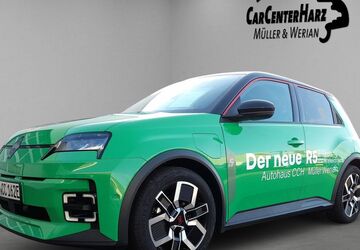 Renault R 5 1.353 km 31.990 &euro; Blankenburg 38889