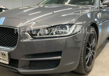 Jaguar XE 171.000 km 9.900 &euro; Frankfurt am Main 65933