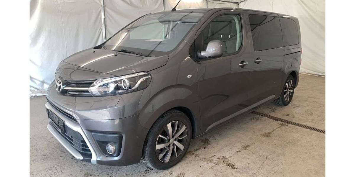 Toyota Proace 120.218 km 27.990 &euro; Herges-Hallenberg 98587