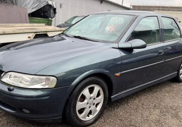 Opel Vectra 200.000 km 900 &euro; Wertheim am Main 97877