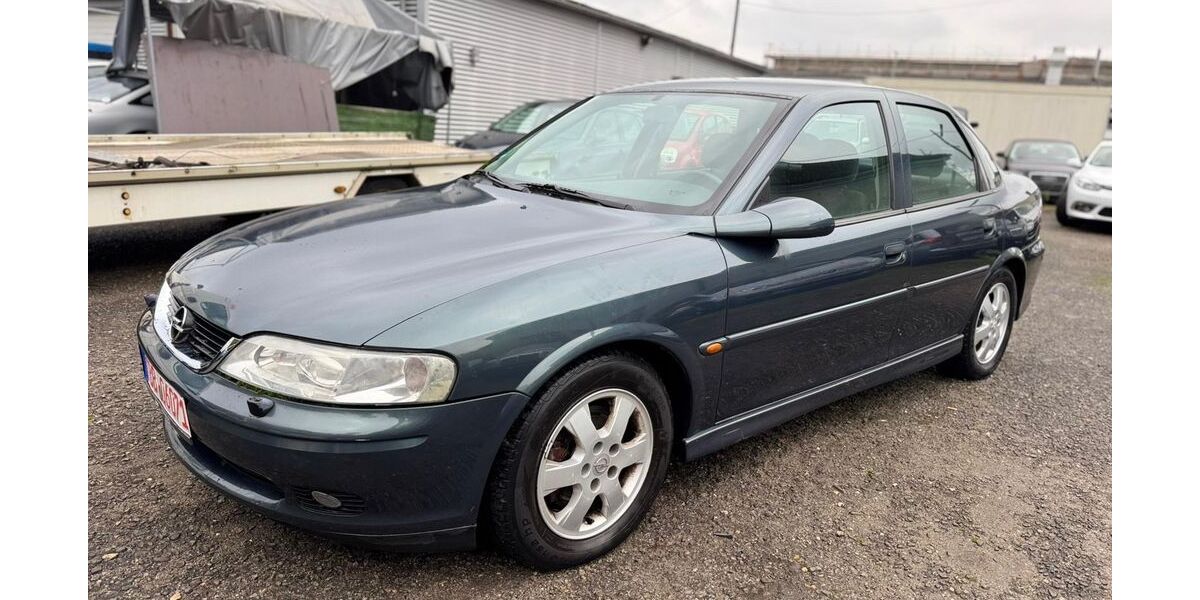 Opel Vectra 200.000 km 900 &euro; Wertheim am Main 97877