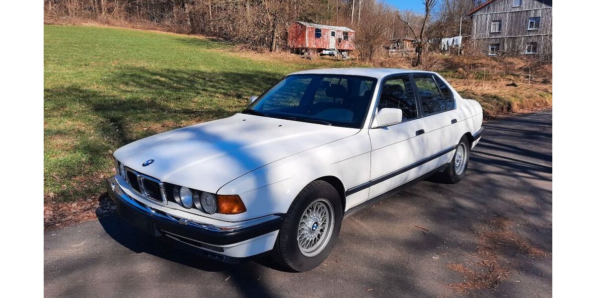 BMW 750 153.500 km 22.222 &euro; Flieden 36103